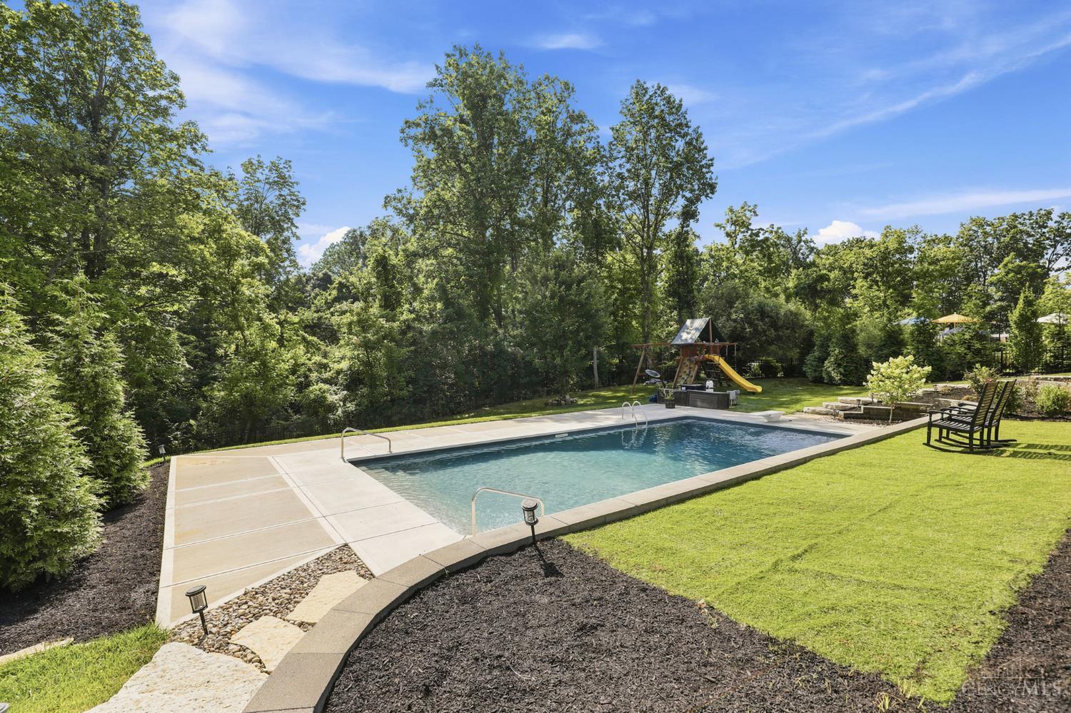 566 Forestedge Drive
