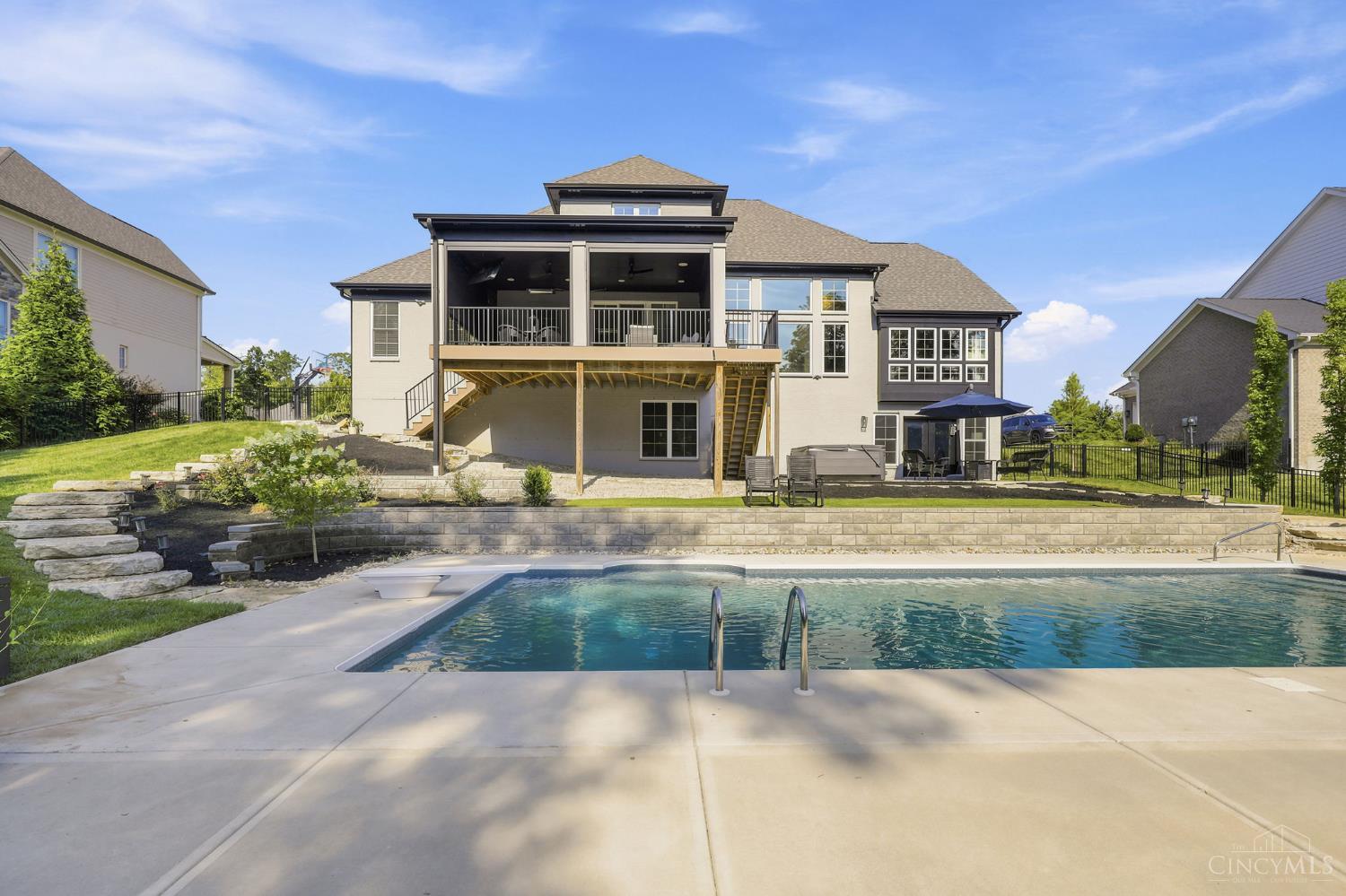566 Forestedge Drive