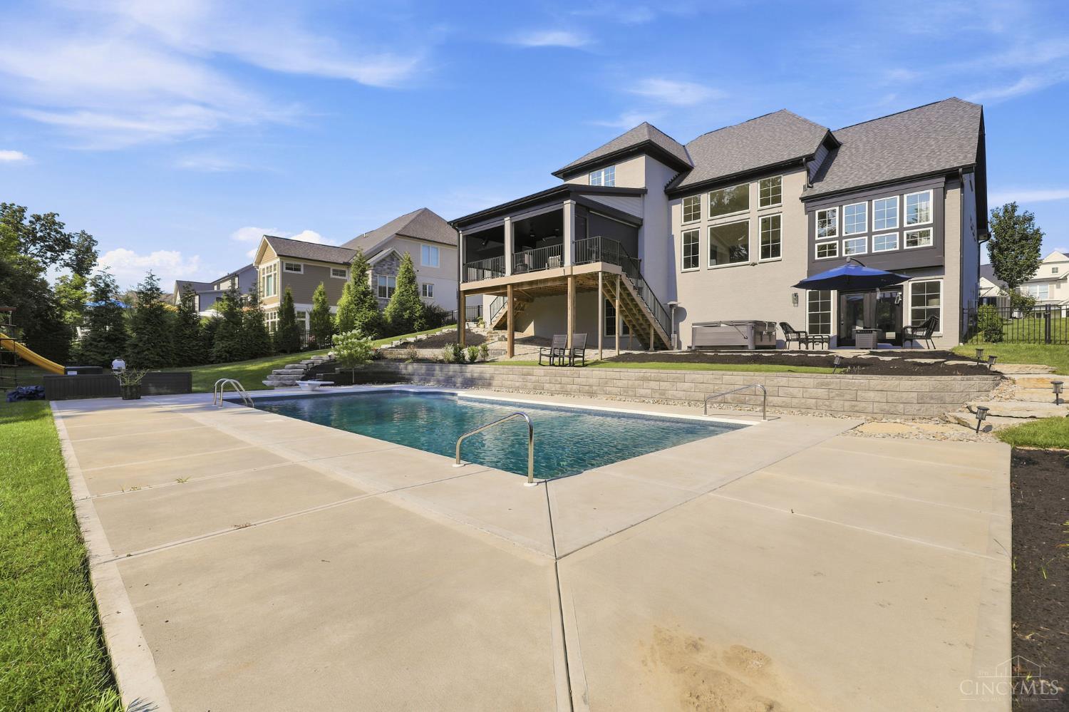 566 Forestedge Drive