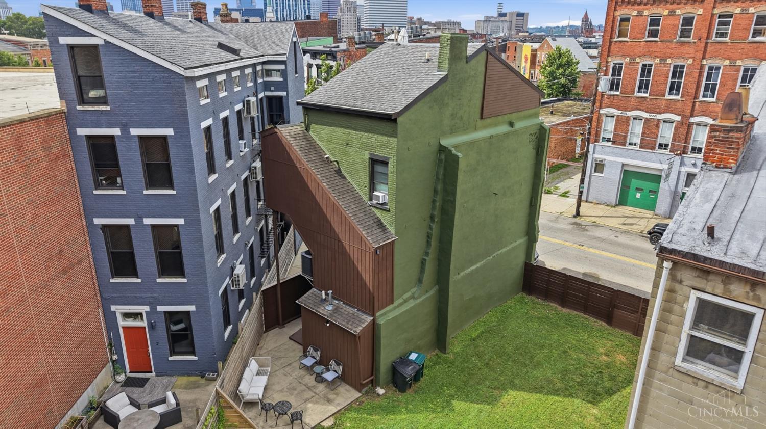154 E McMicken Avenue