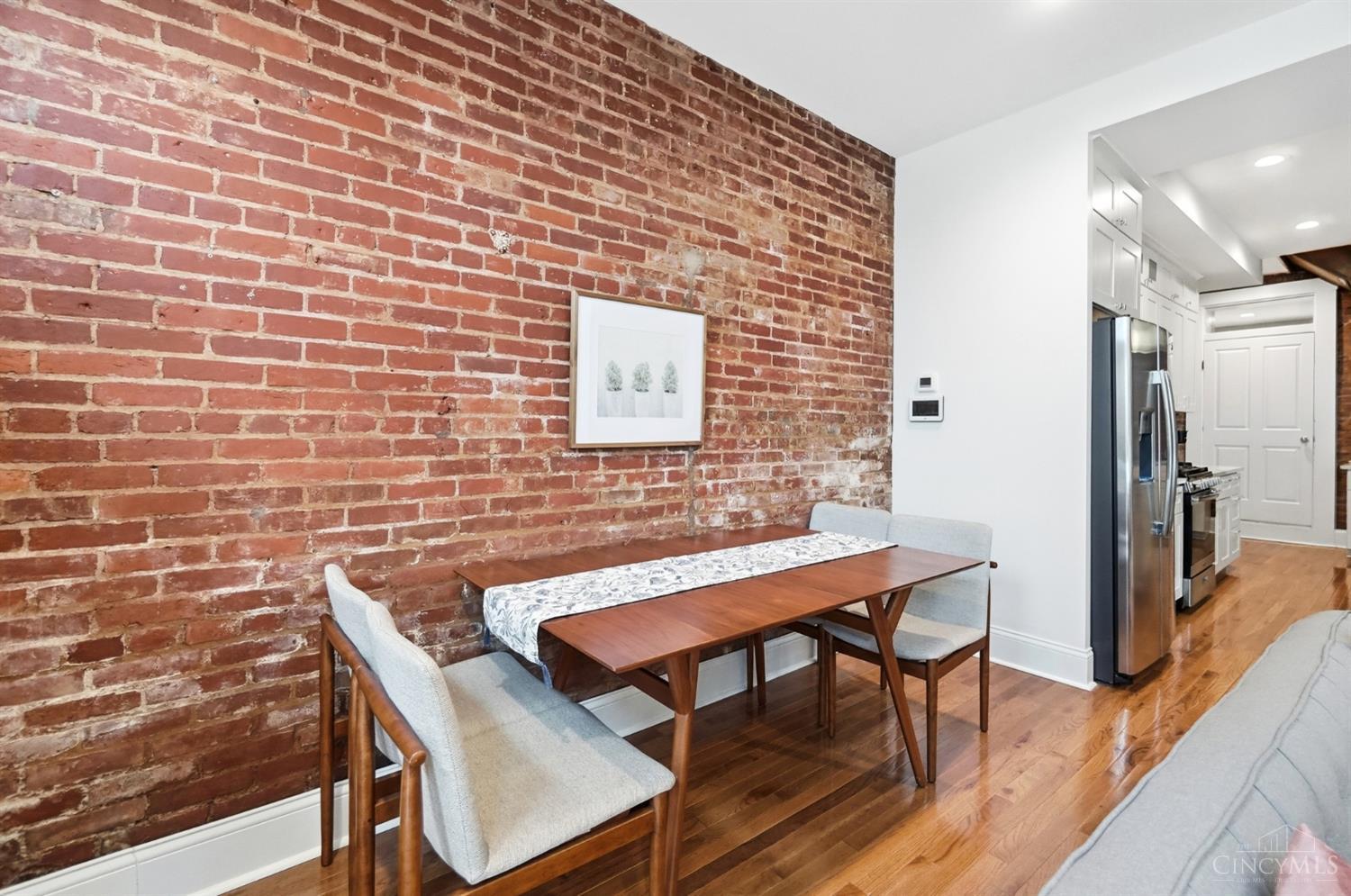 154 E McMicken Avenue