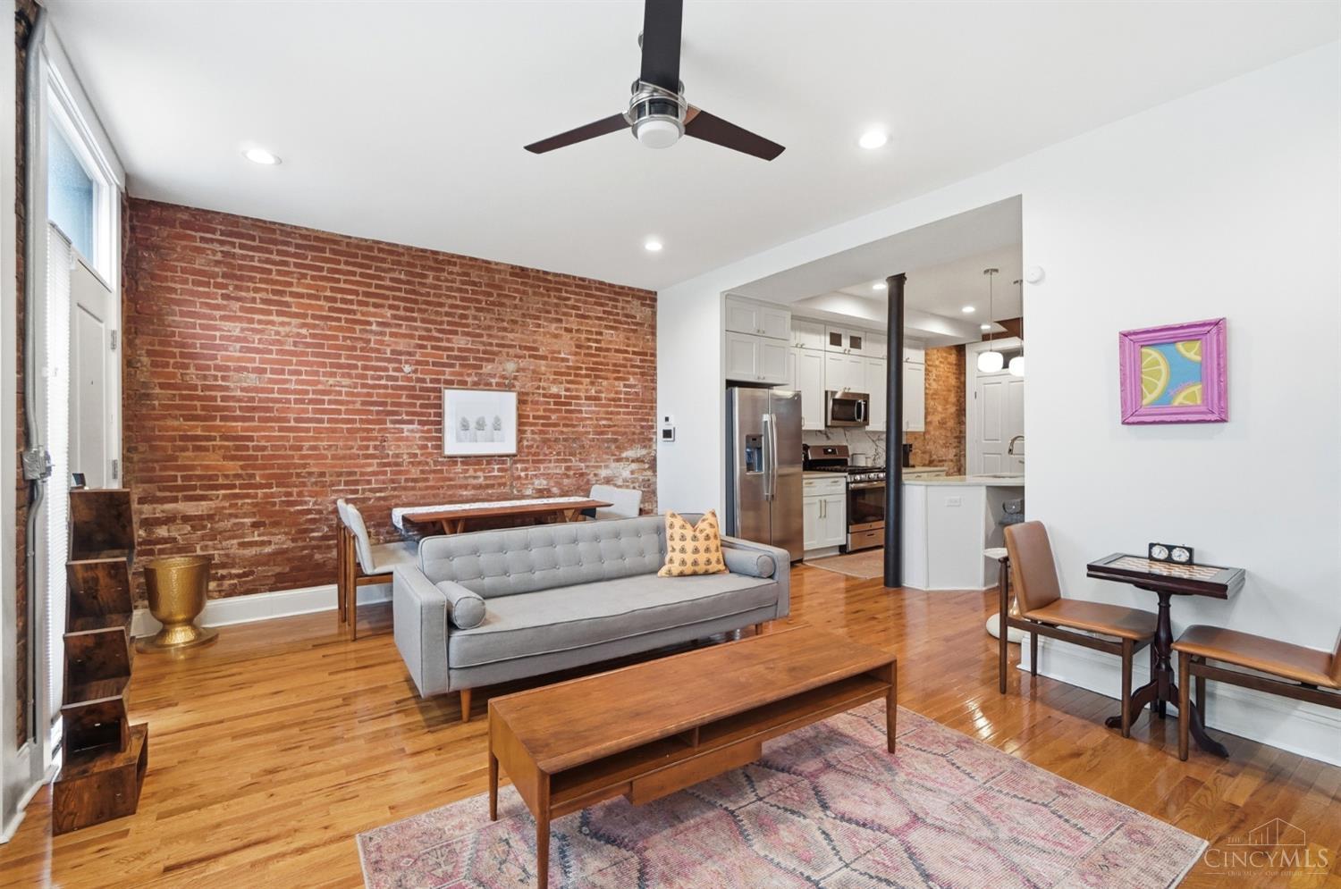 154 E McMicken Avenue