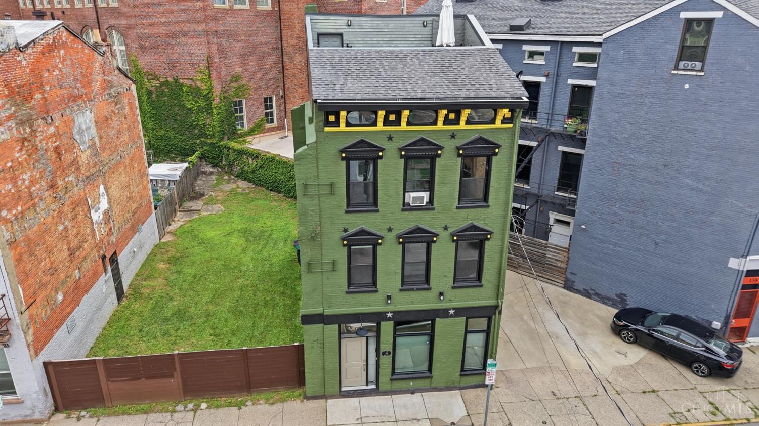 154 E McMicken Avenue