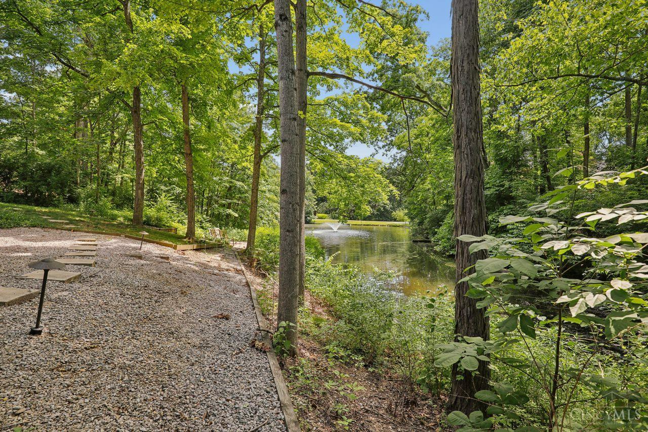 8383 Ellenwoods Drive