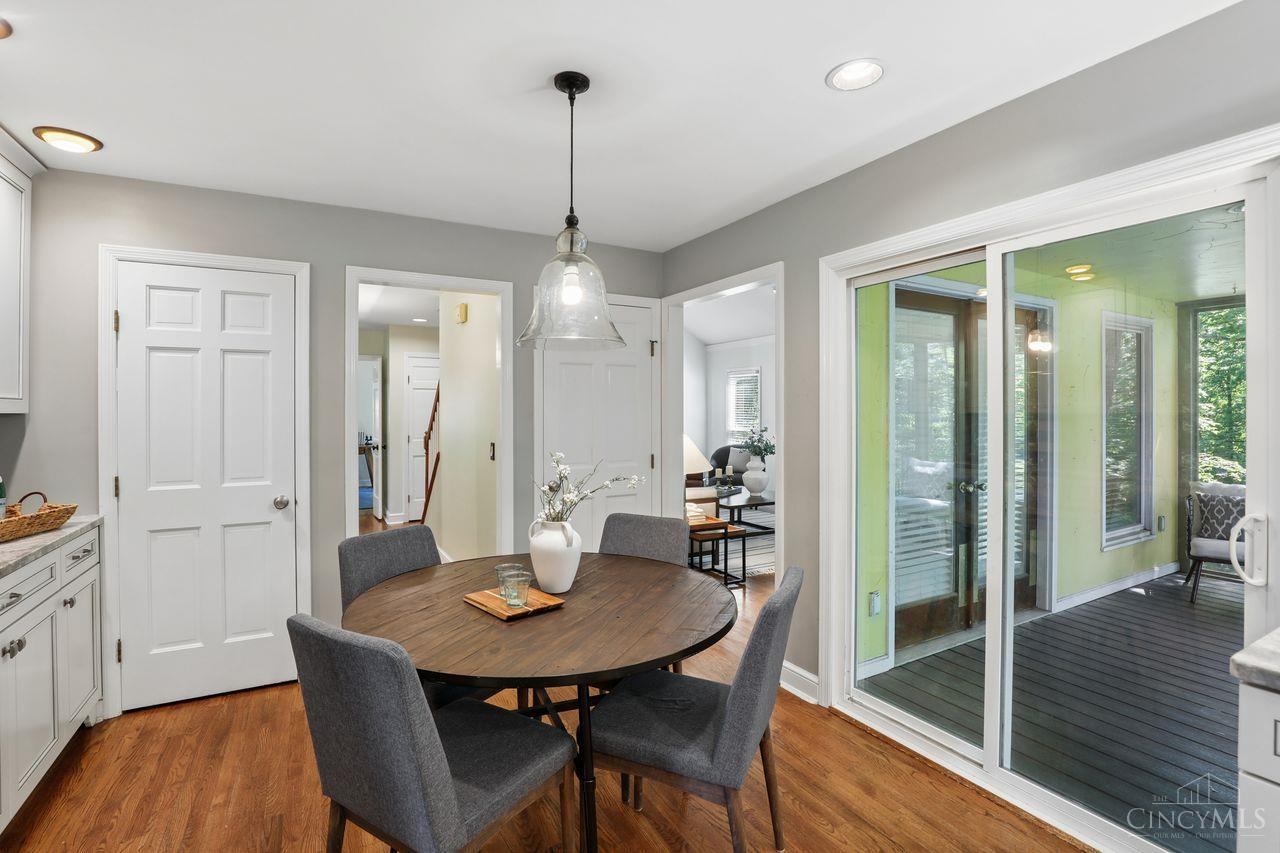 8383 Ellenwoods Drive