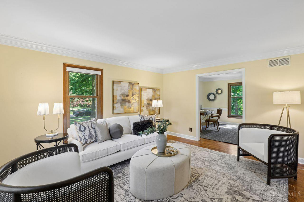 8383 Ellenwoods Drive