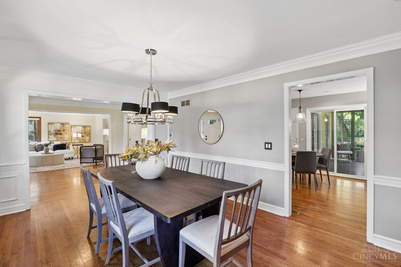 8383 Ellenwoods Drive