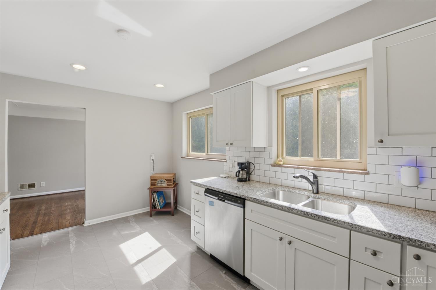 8710 Mockingbird Lane