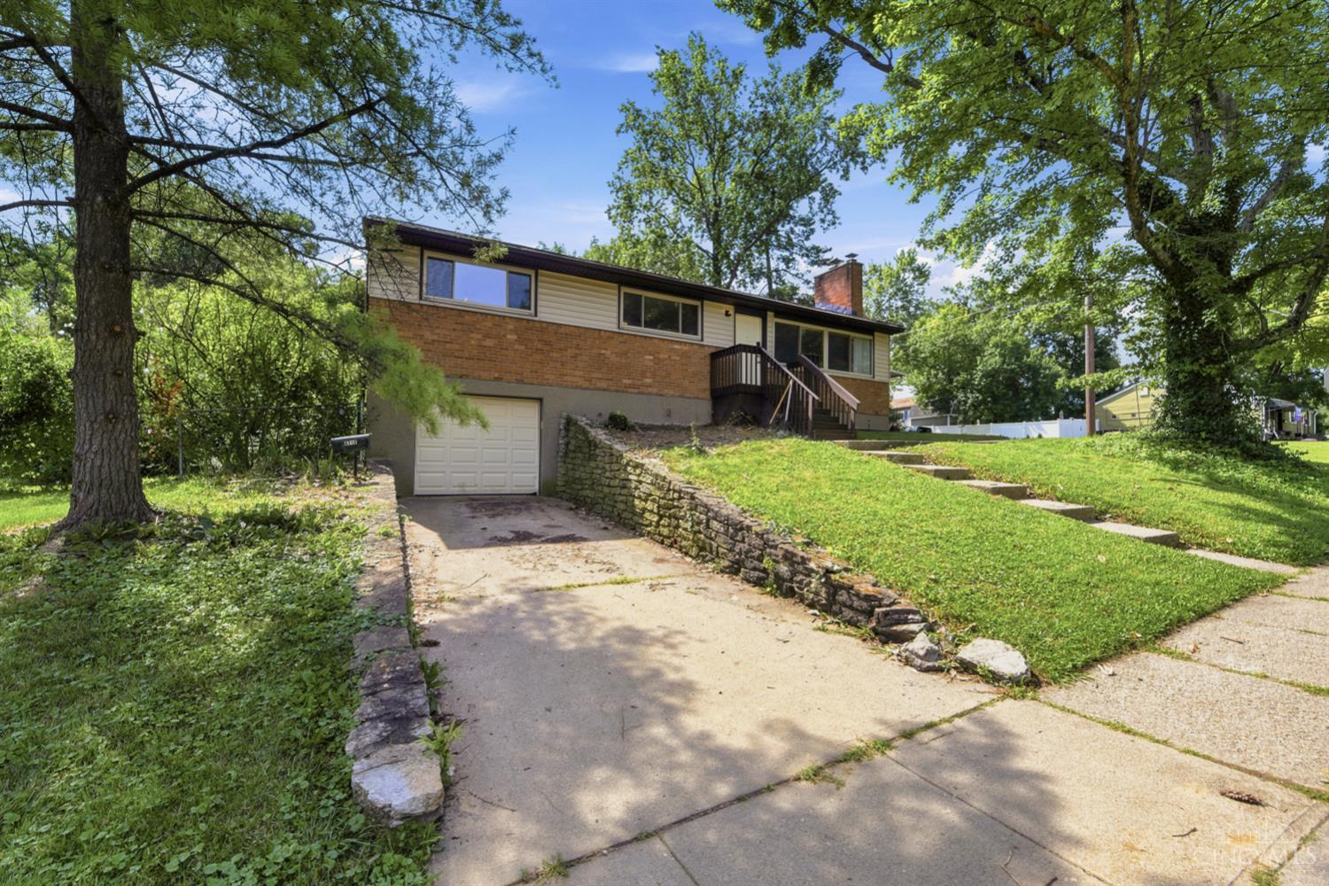 8710 Mockingbird Lane