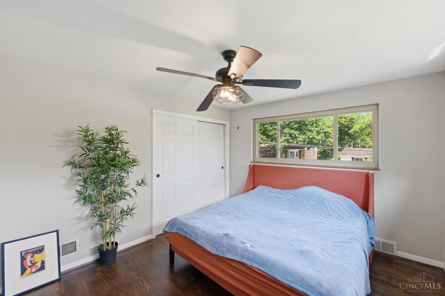 8710 Mockingbird Lane