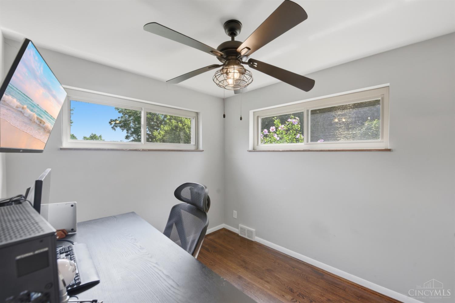 8710 Mockingbird Lane
