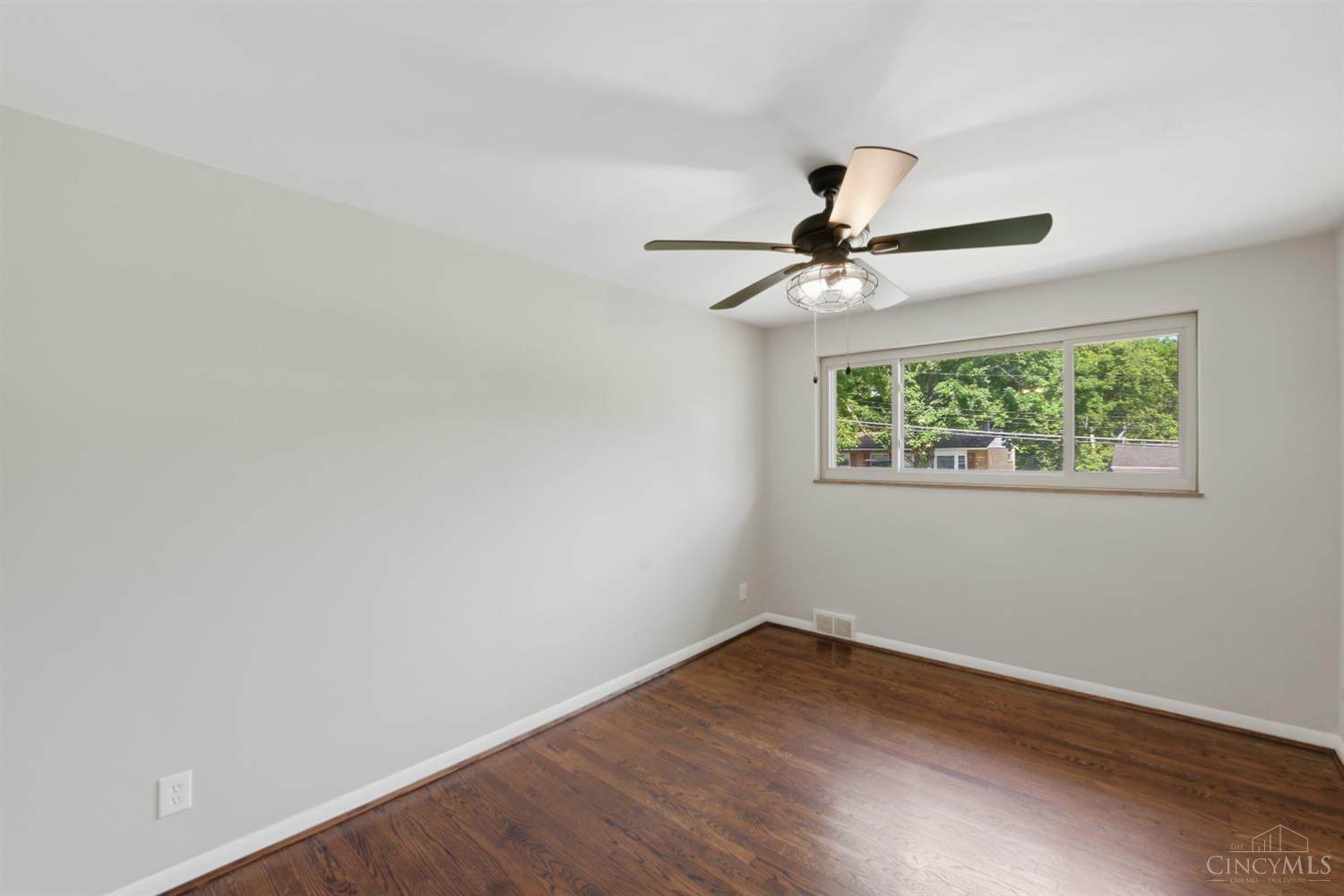 8710 Mockingbird Lane