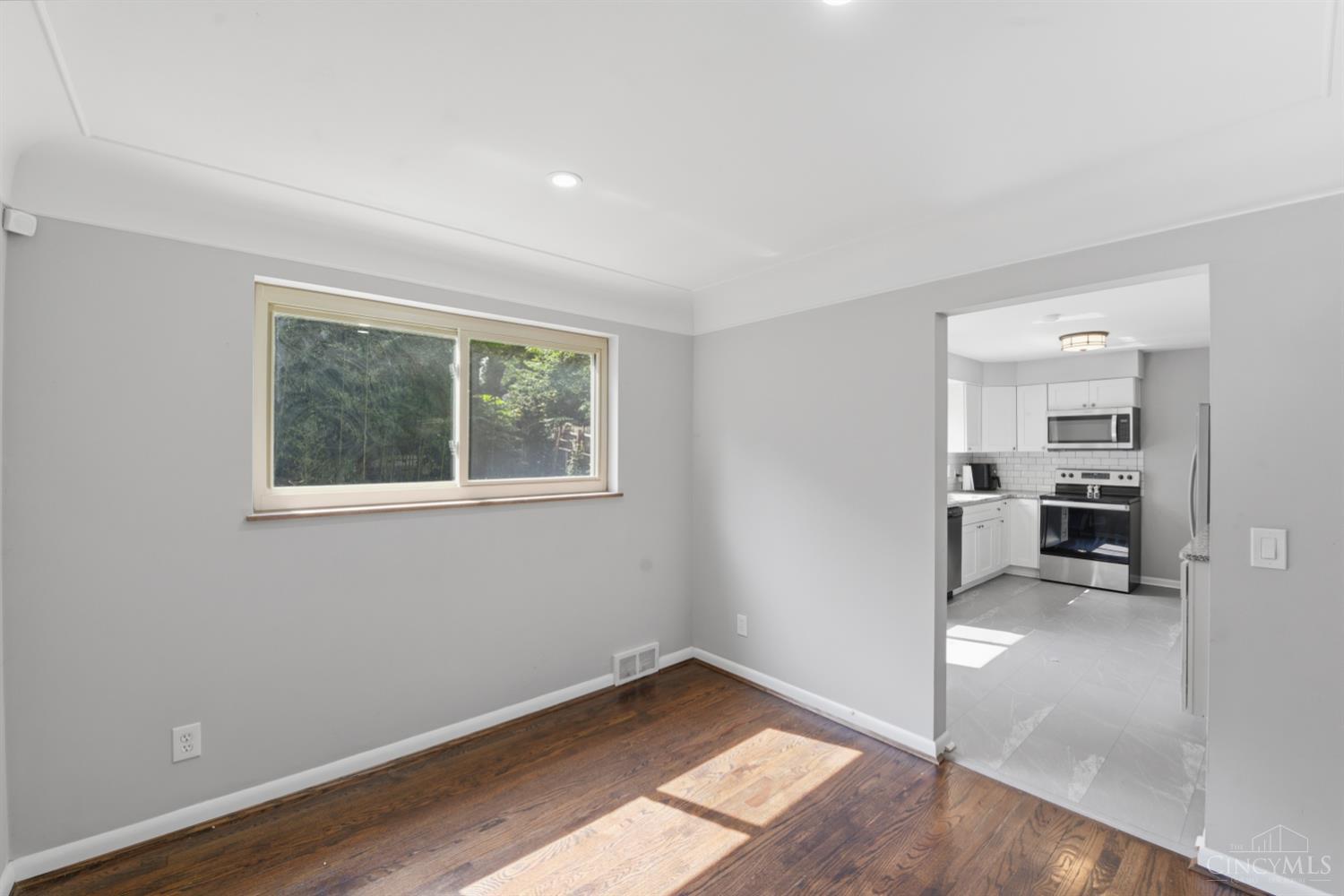 8710 Mockingbird Lane