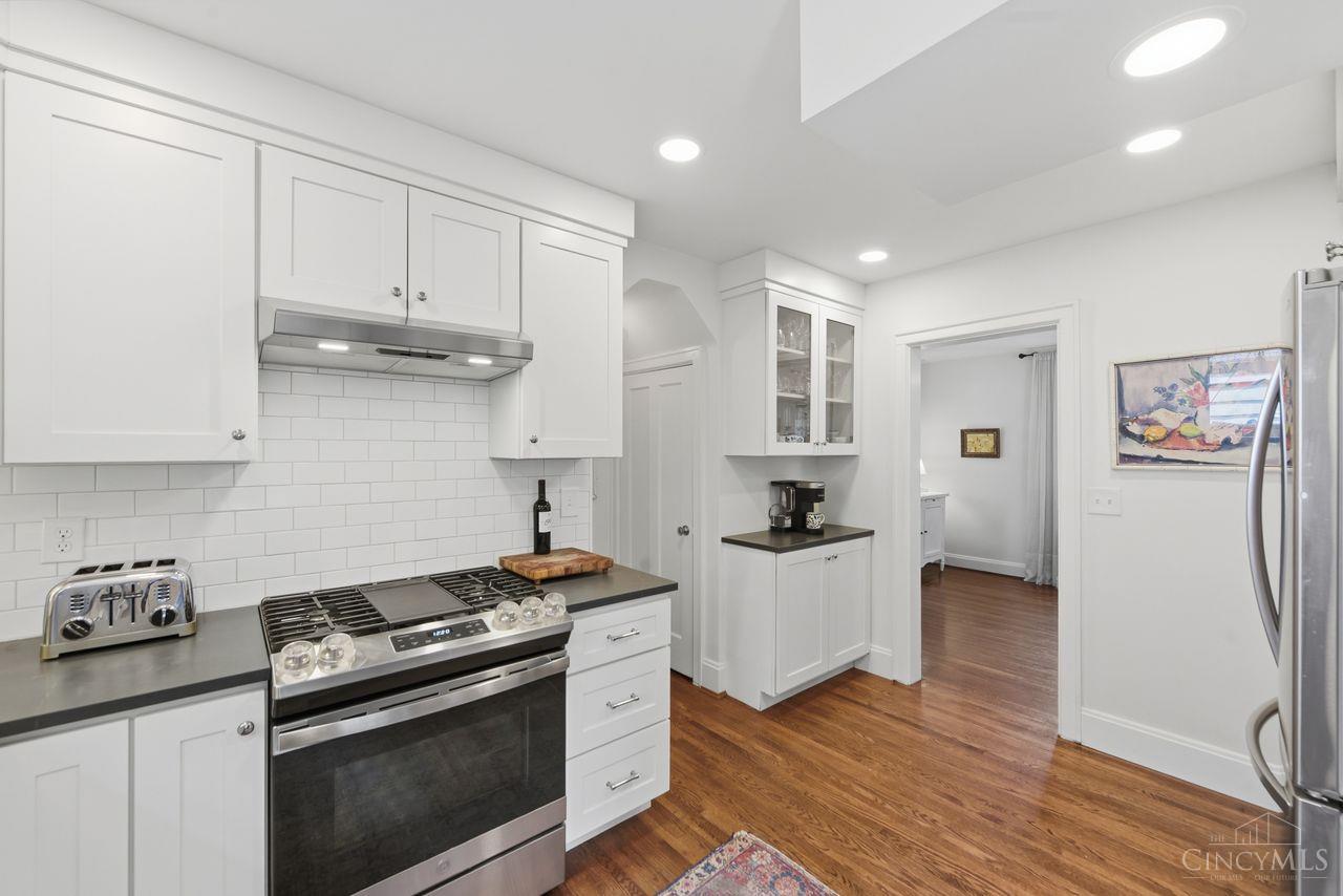 1326 Herlin Place