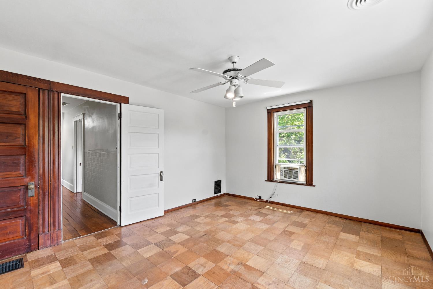 522 Enright Avenue