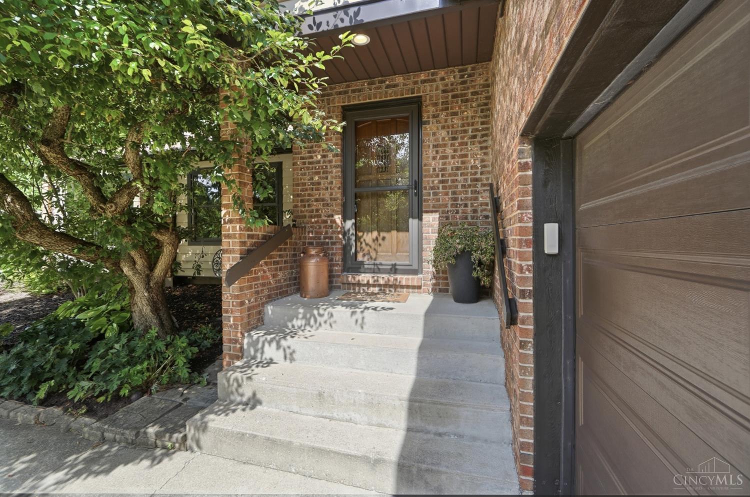 5160 Pebblevalley Drive
