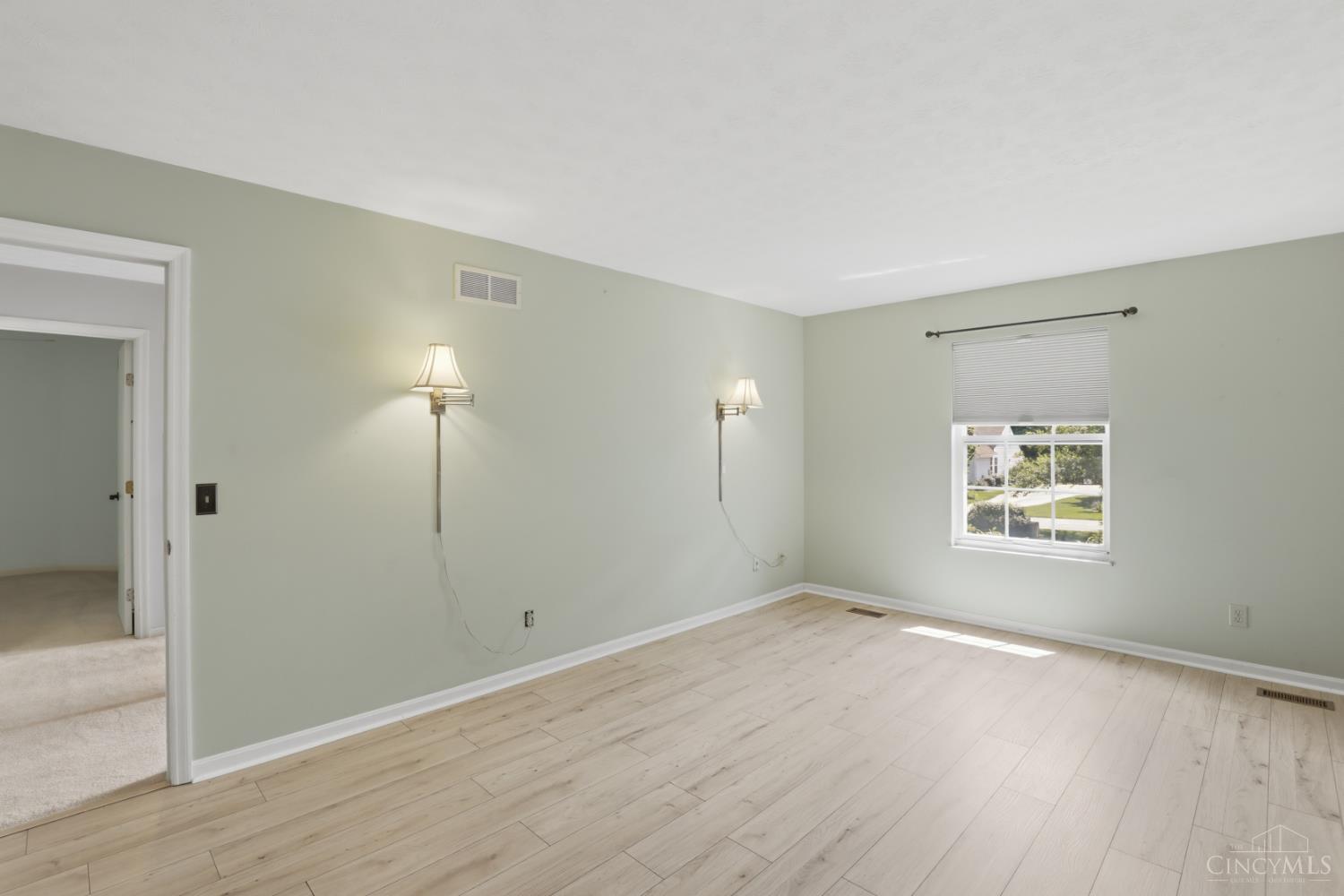 932 Saffron Lane