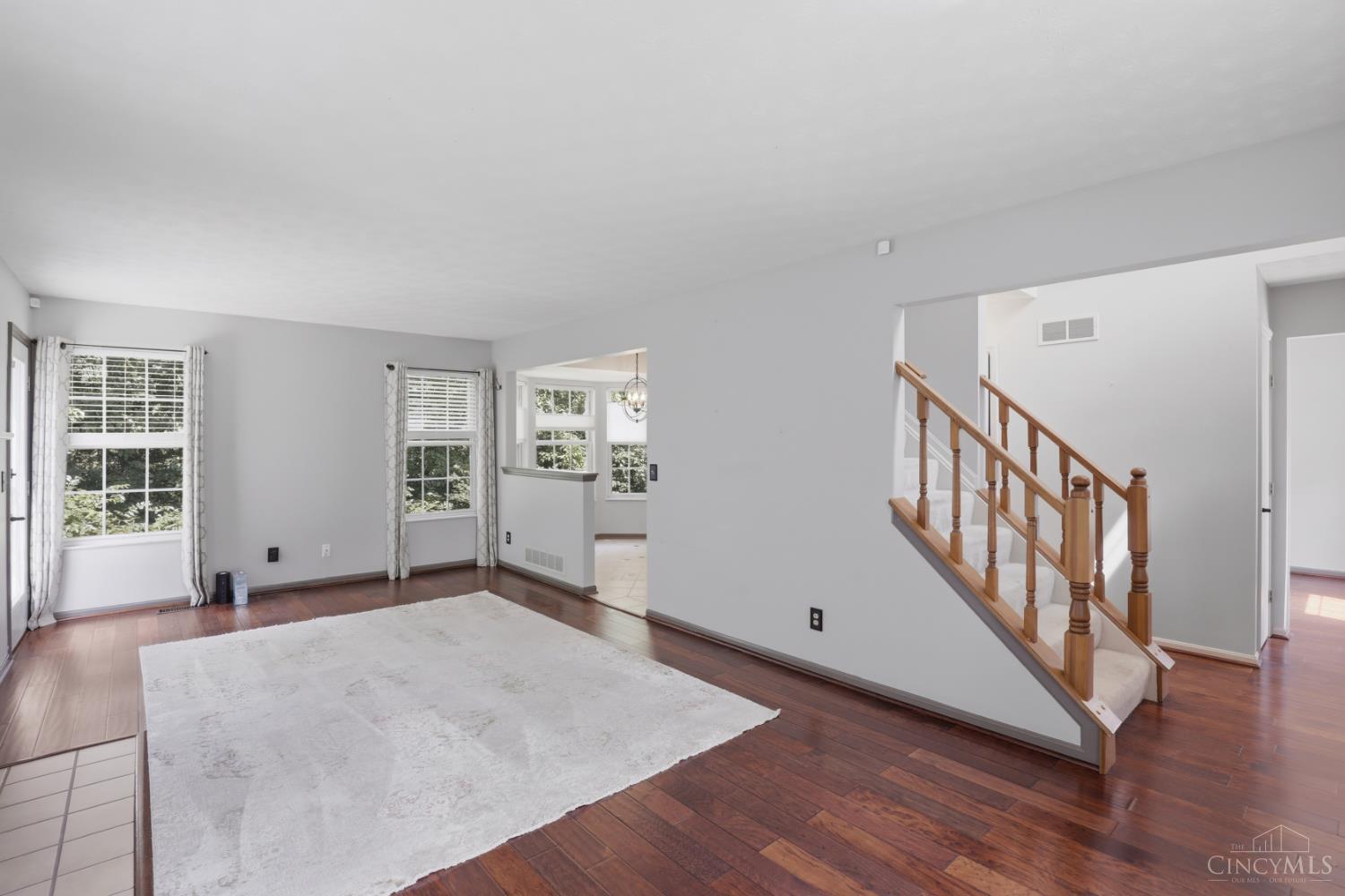 932 Saffron Lane