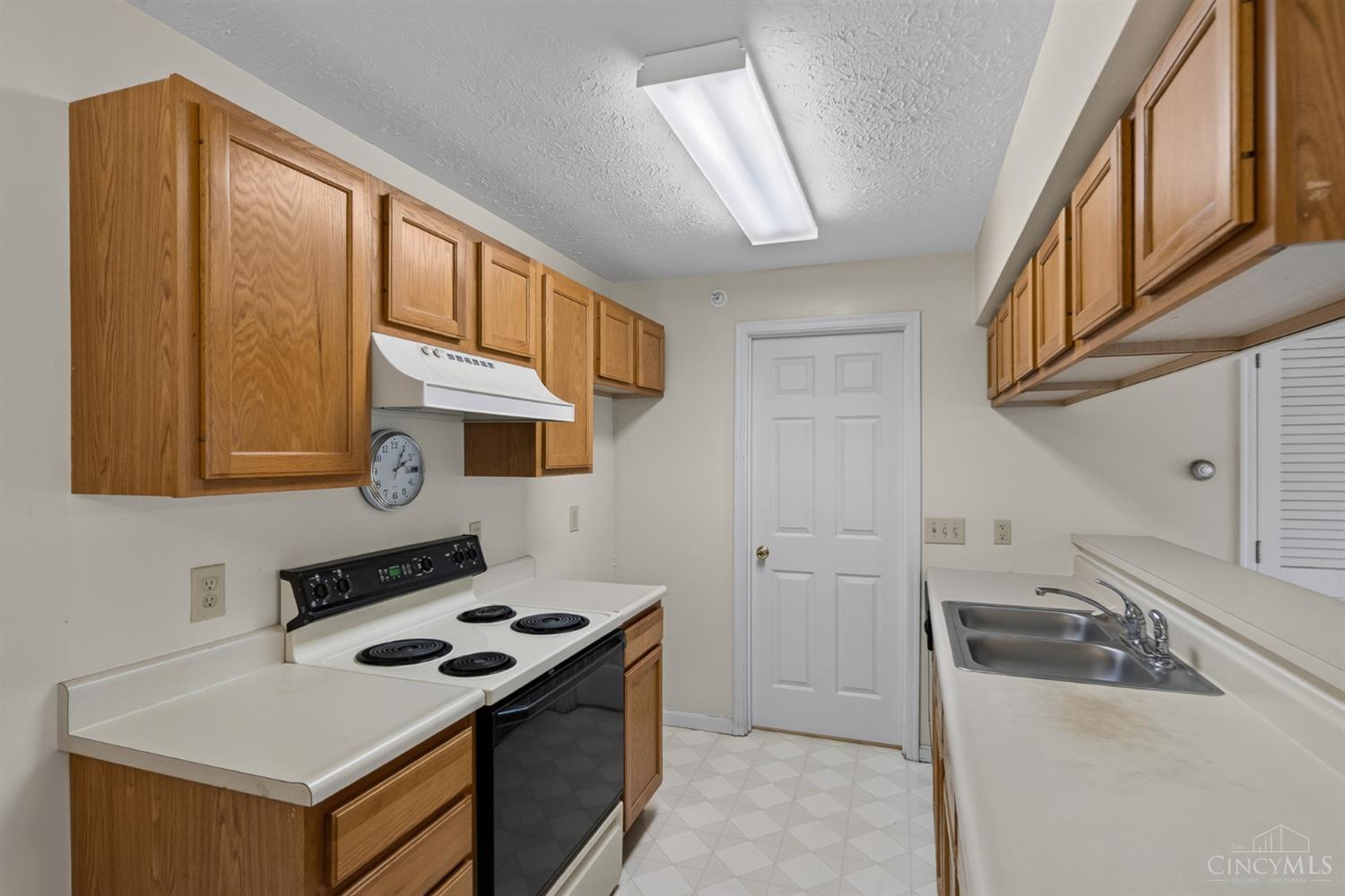 3131 Preserve Ln Unit: 2D
