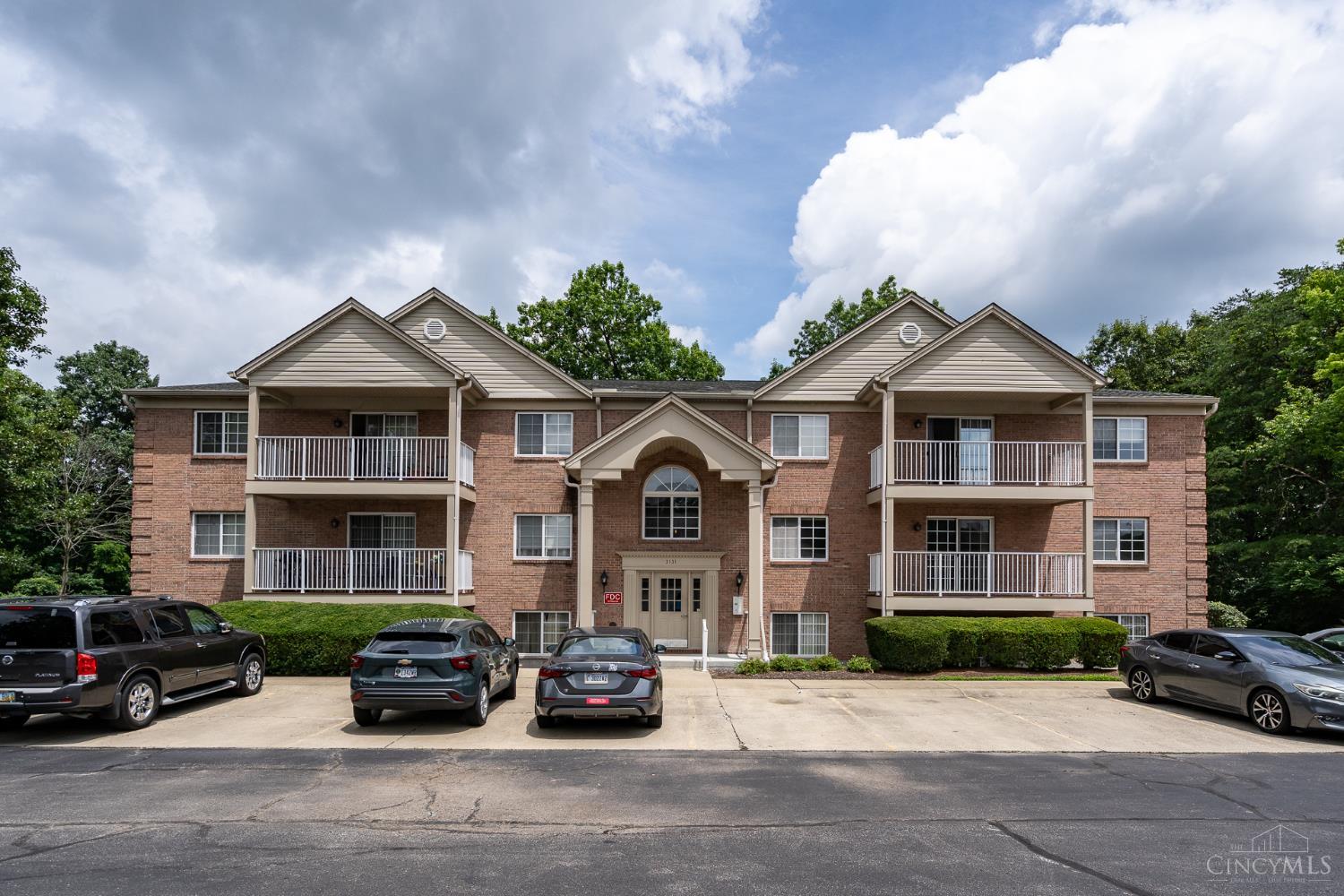 3131 Preserve Ln Unit: 2D