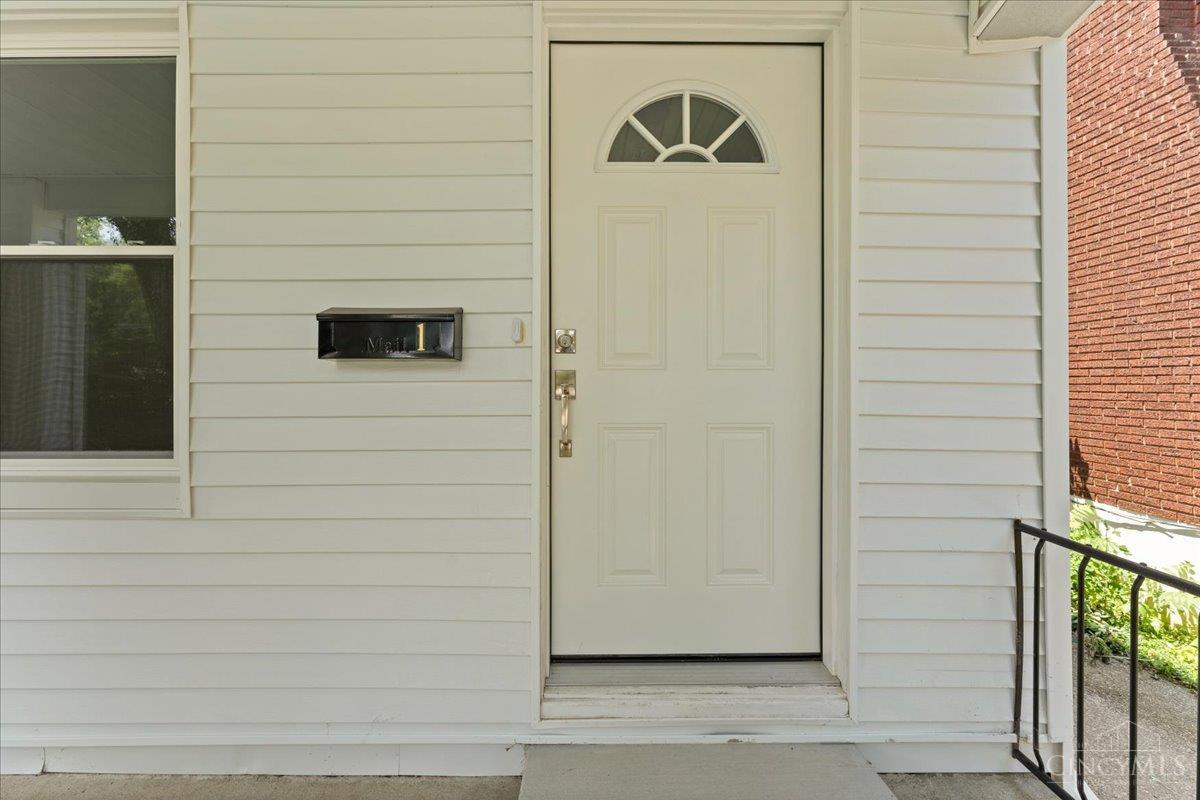 2011 Highland Avenue