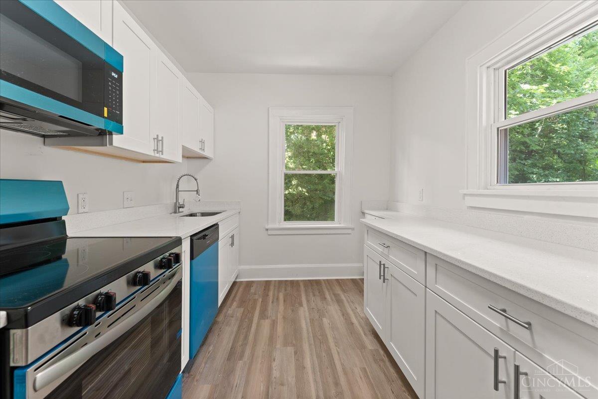 2011 Highland Avenue