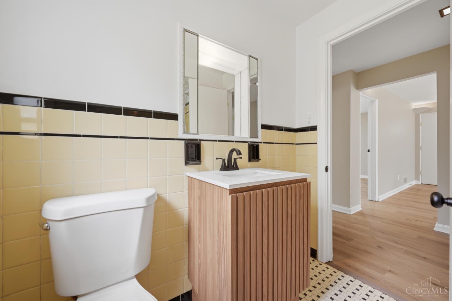 2879 Saint Catherine Place
