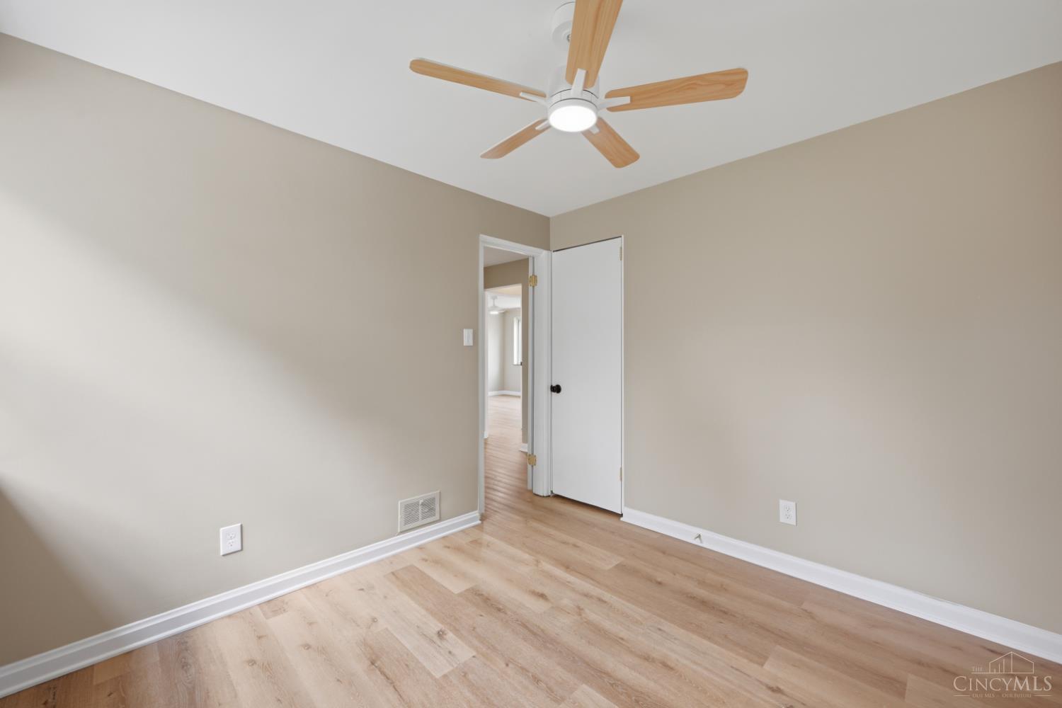 2879 Saint Catherine Place