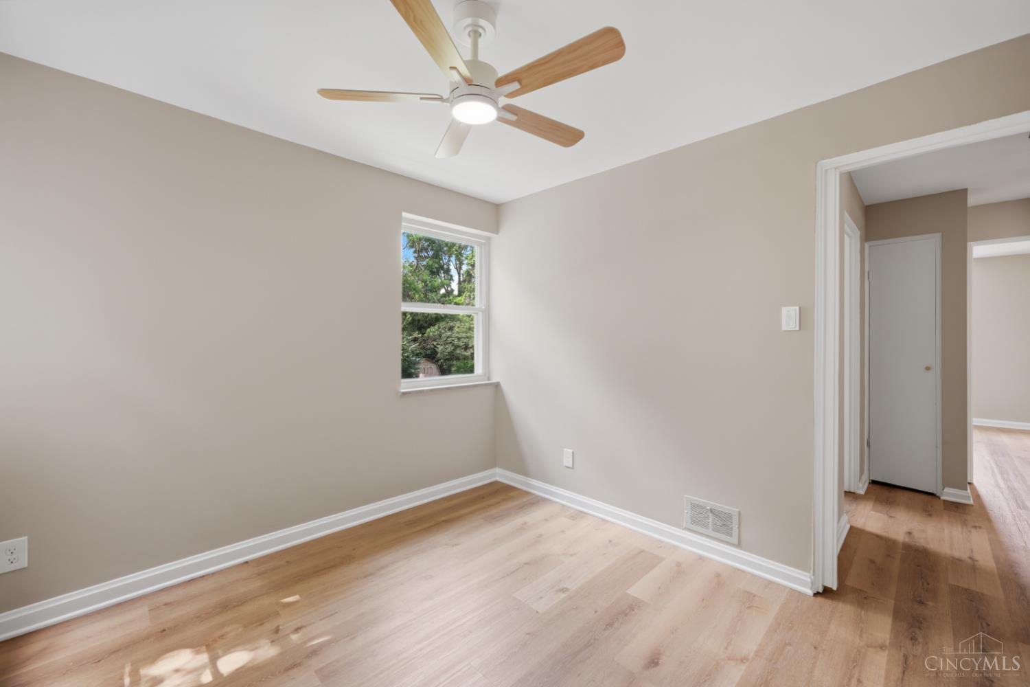 2879 Saint Catherine Place