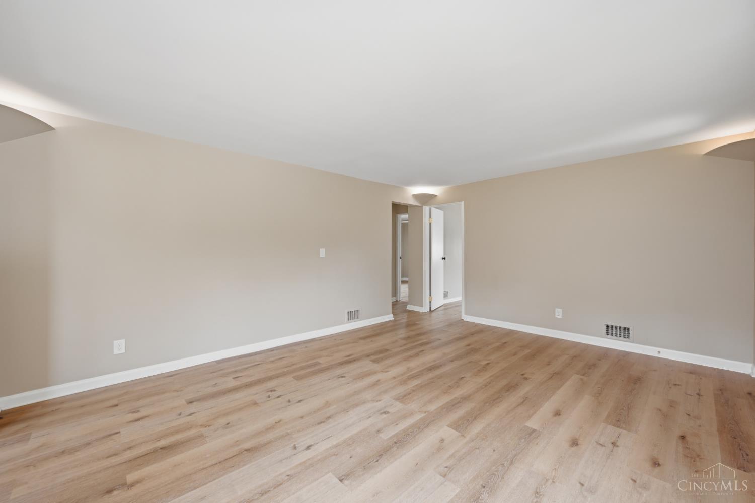 2879 Saint Catherine Place