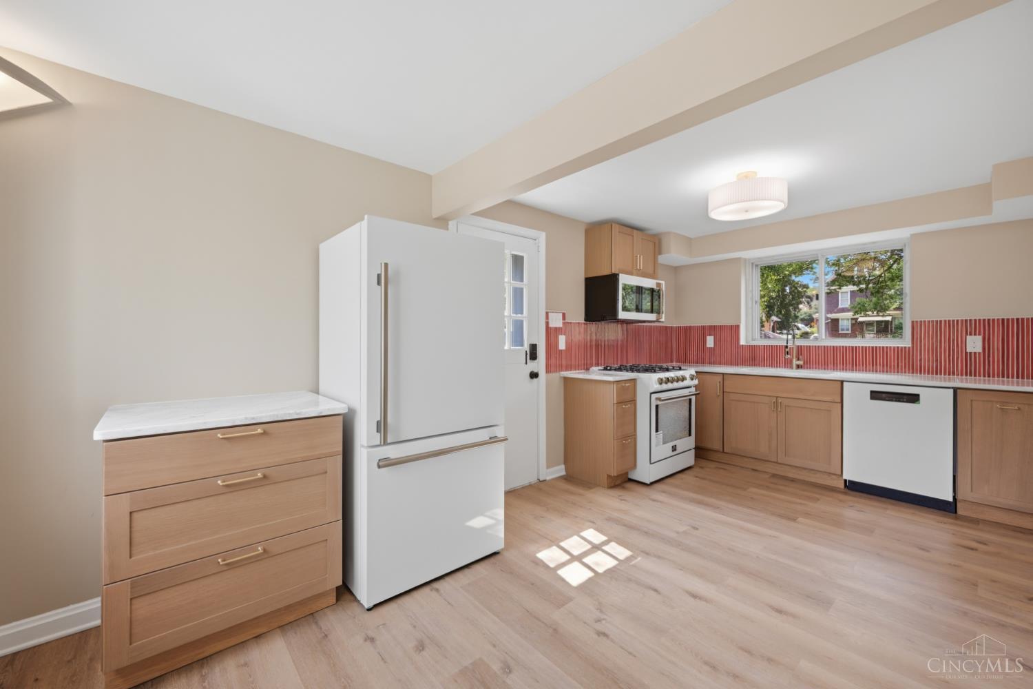 2879 Saint Catherine Place