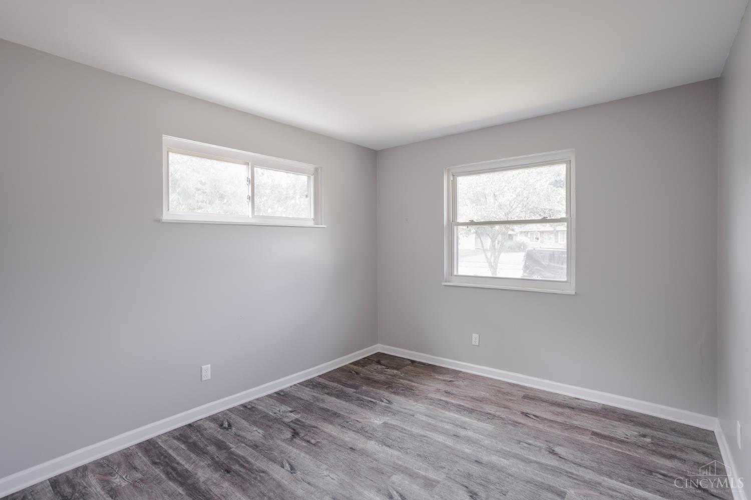 8485 Linderwood Lane