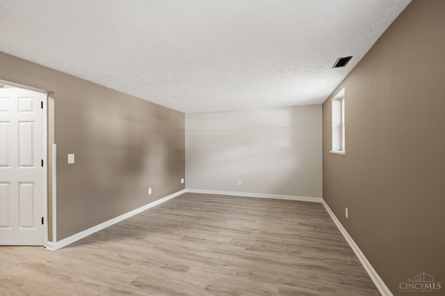 413 Gregory Court