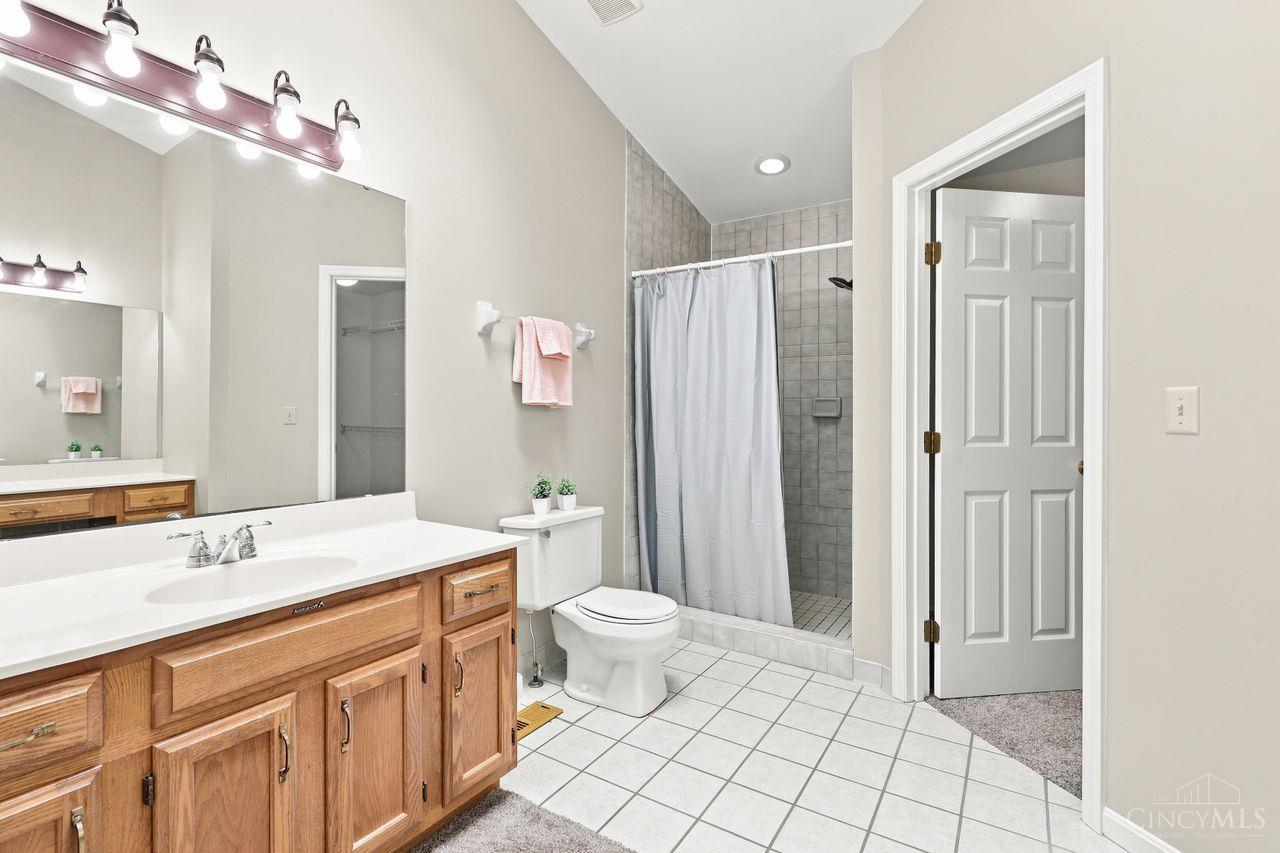 1171 Ivy Farm Way