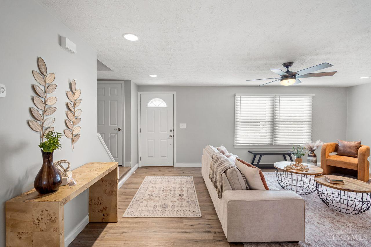 7862 Quail Hollow Court