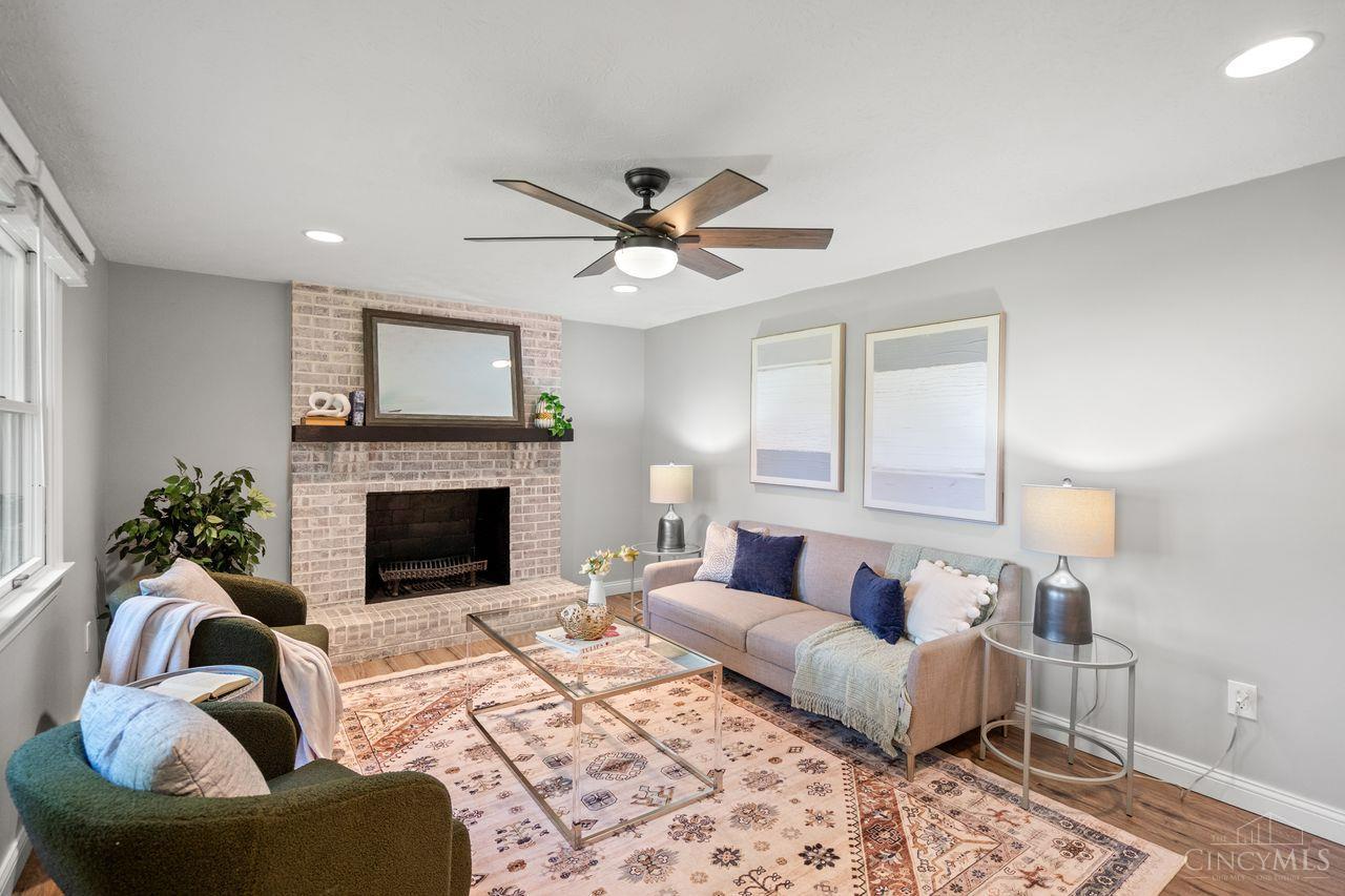 7862 Quail Hollow Court