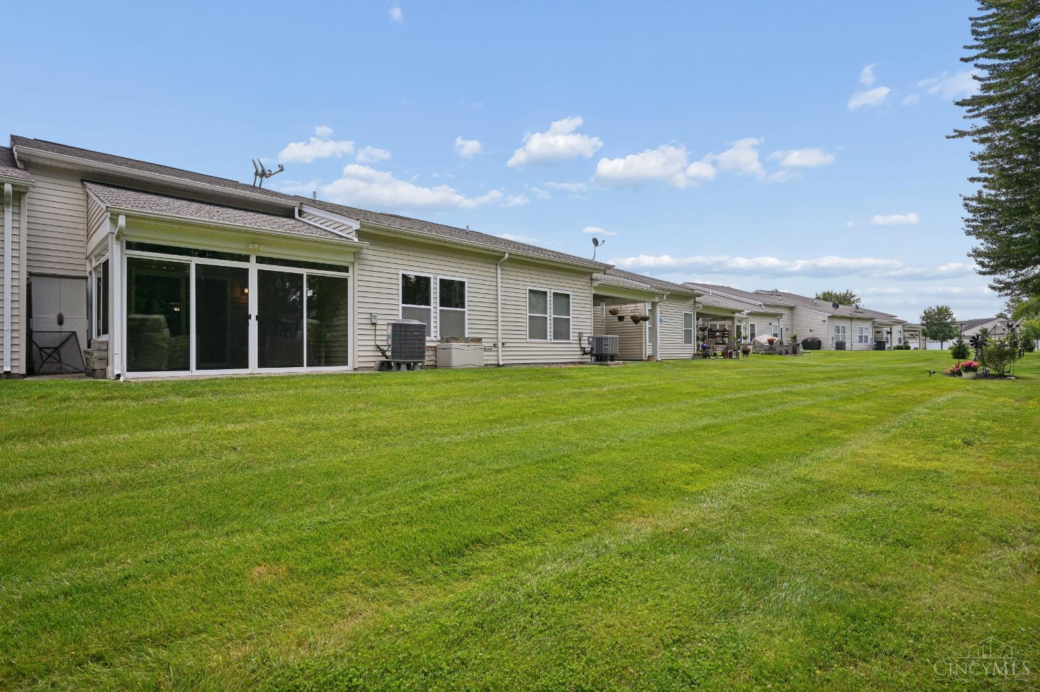 3268 Thoroughbred Drive