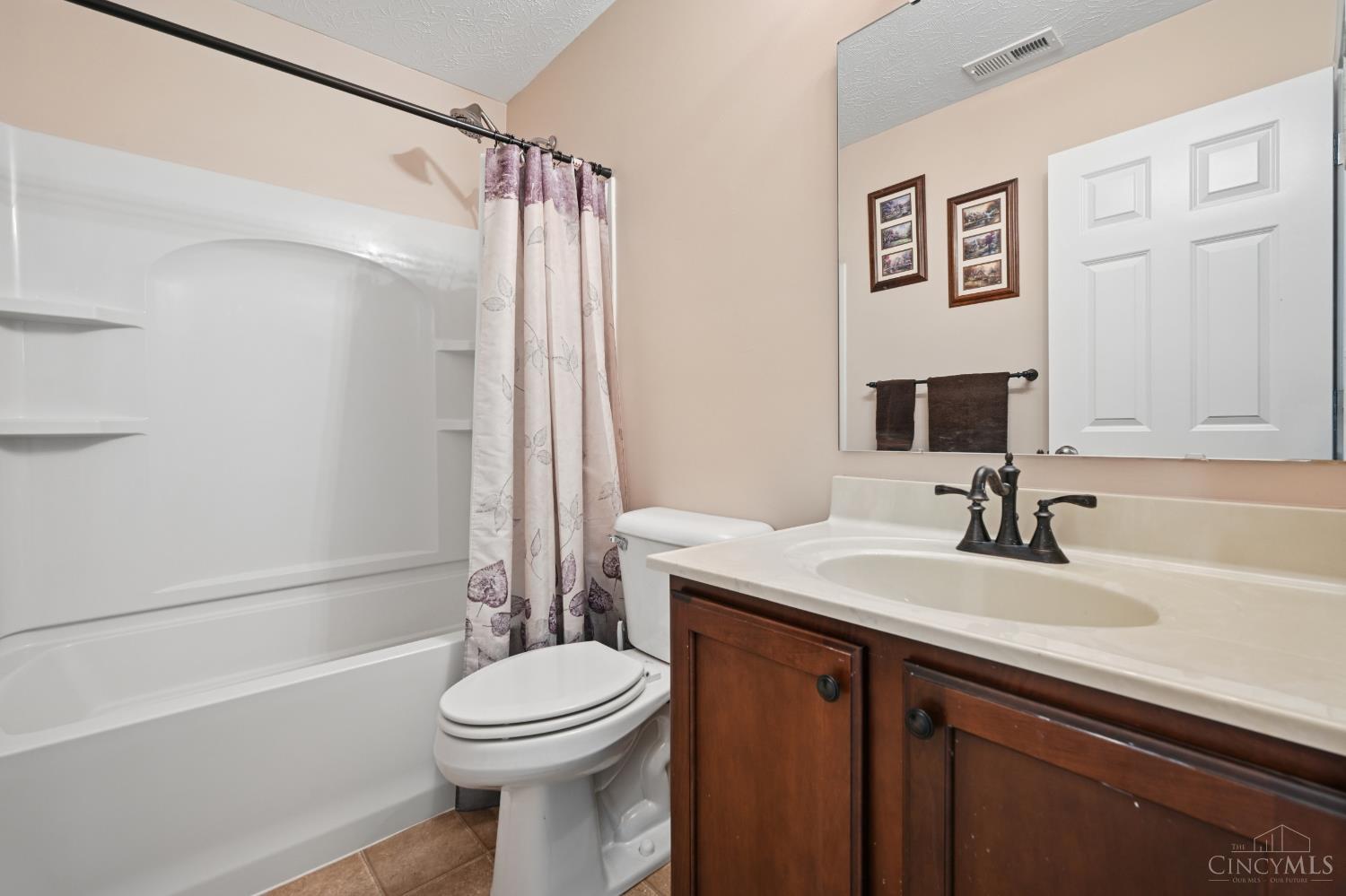 3268 Thoroughbred Drive