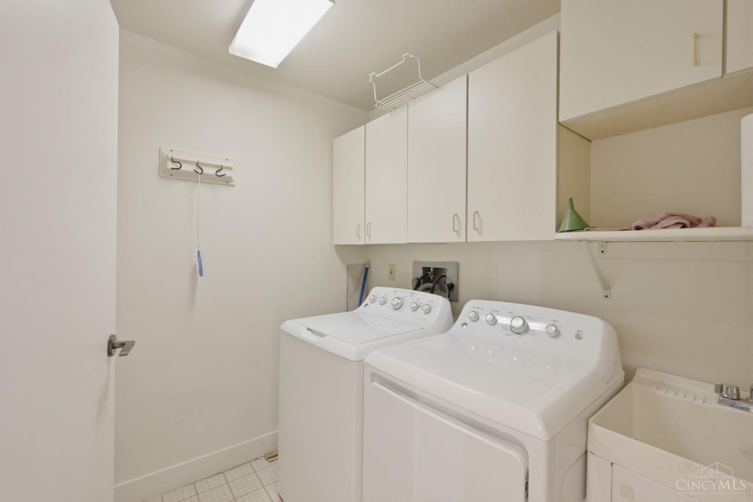 2412 Ingelside Avenue Unit: 5-C