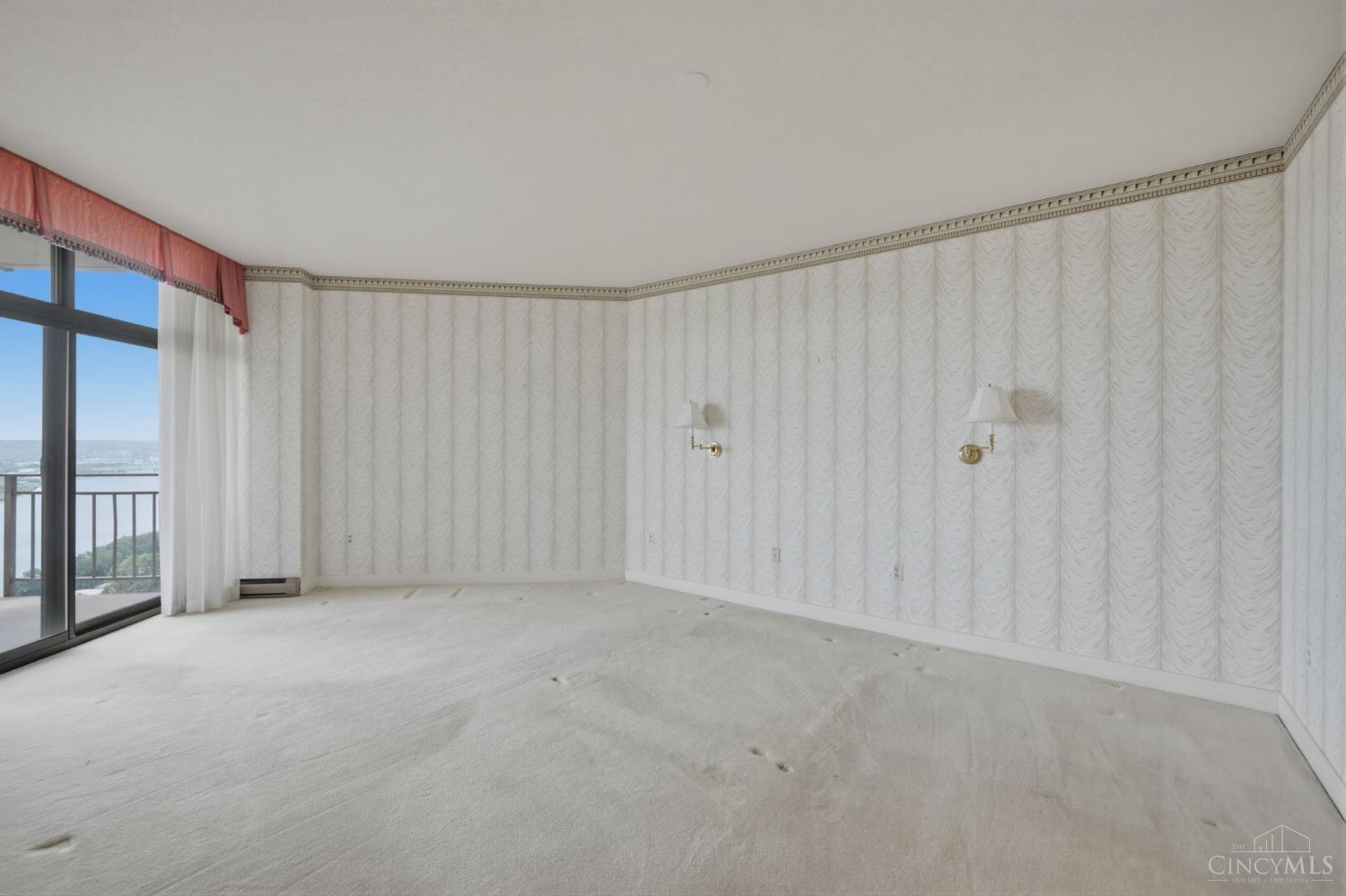 2412 Ingelside Avenue Unit: 5-C