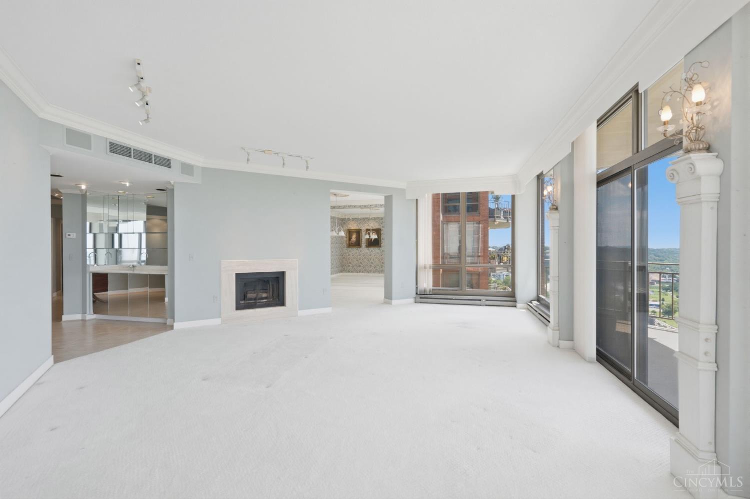 2412 Ingelside Avenue Unit: 5-C