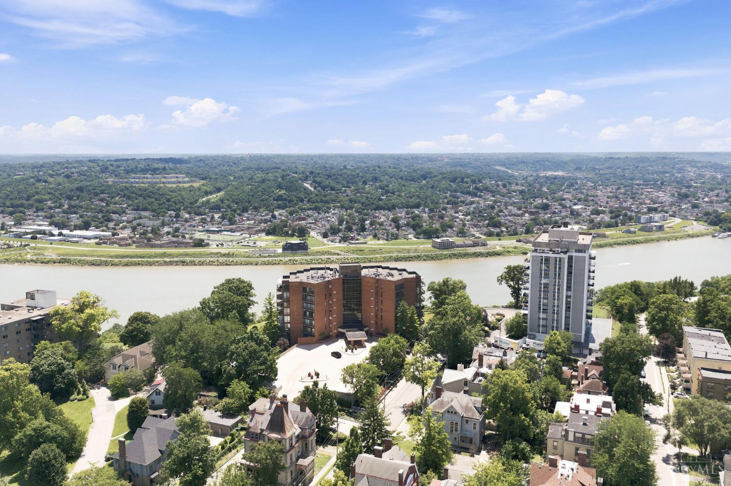 2412 Ingelside Avenue Unit: 5-C