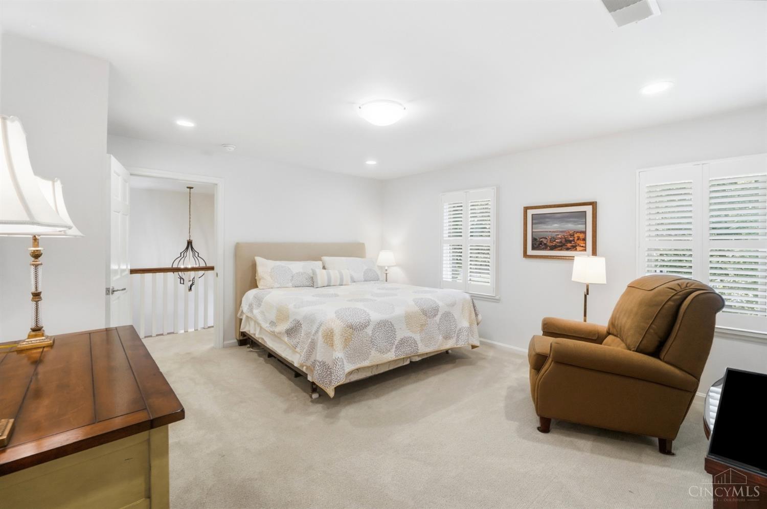 811 Myrtle Avenue