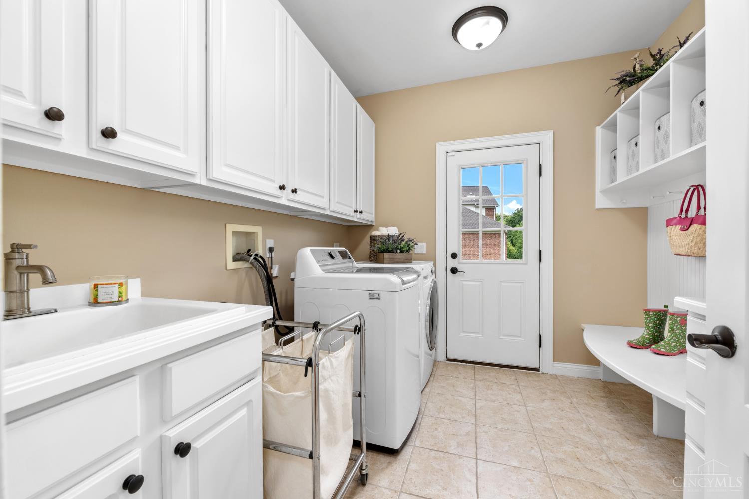 4681 Homestretch Lane
