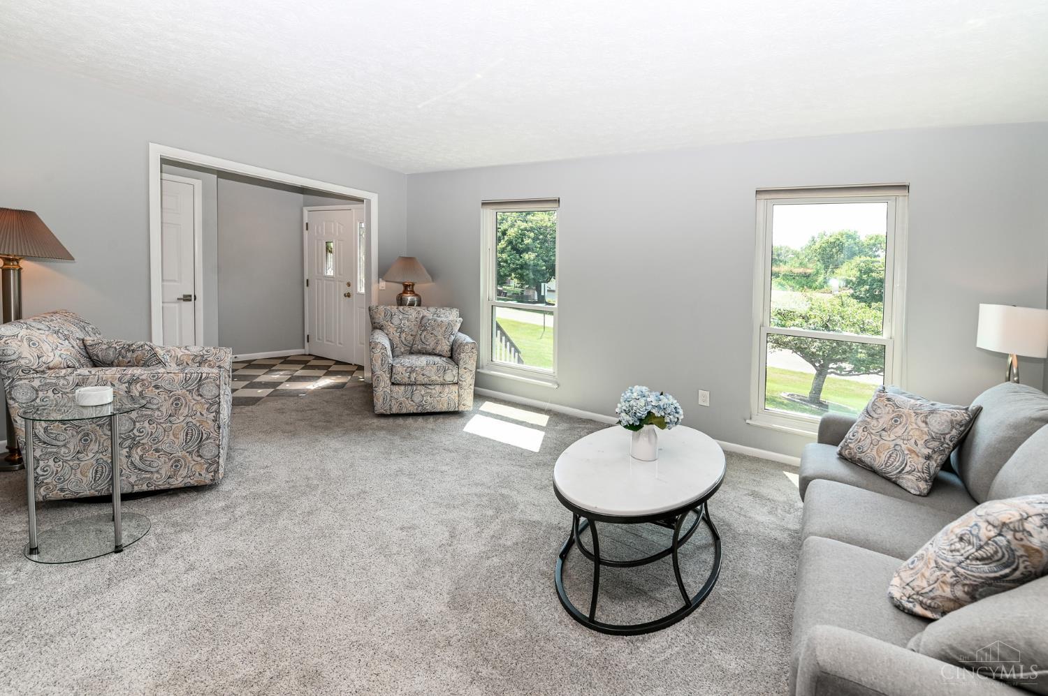 8004 Honeysuckle Lane