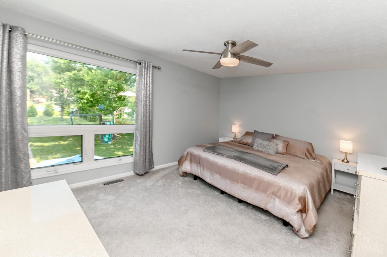 8004 Honeysuckle Lane