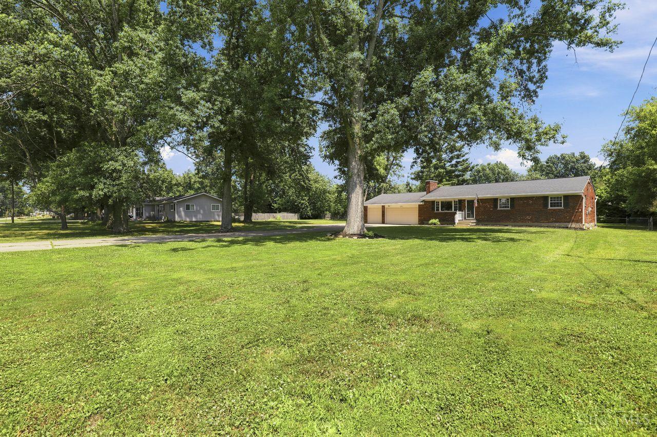5720 Hilltop