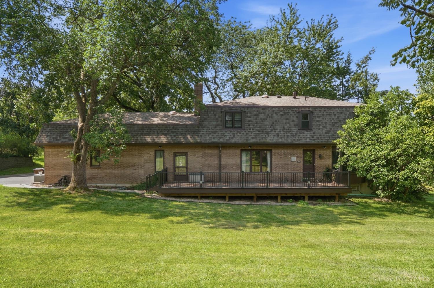 5362 Palisades Drive