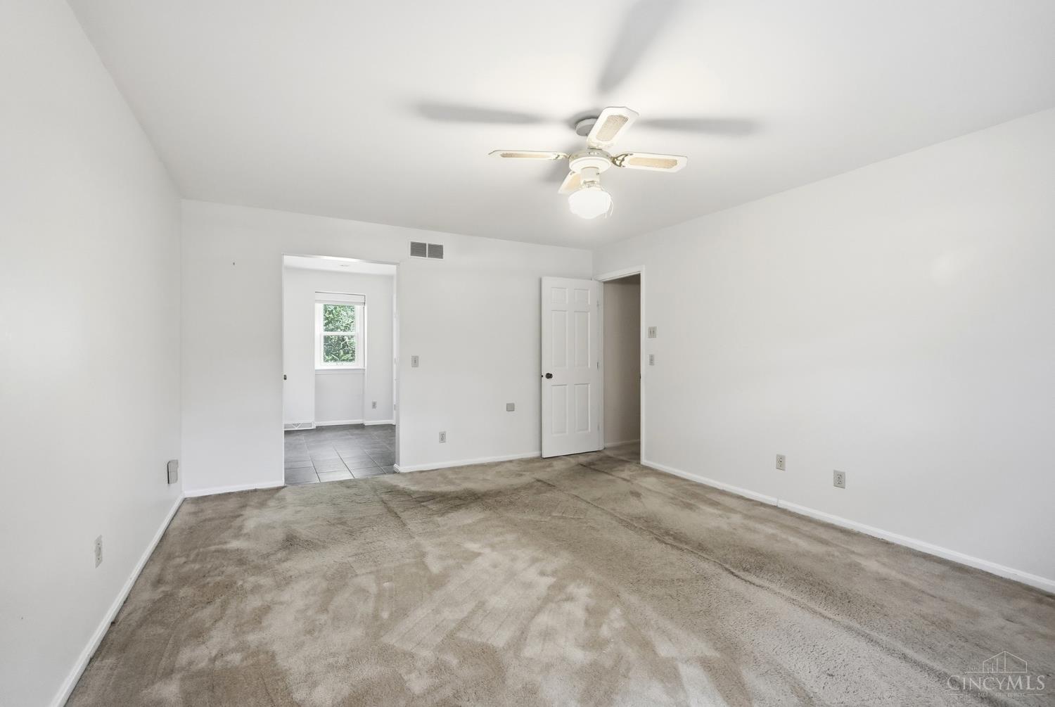 5362 Palisades Drive