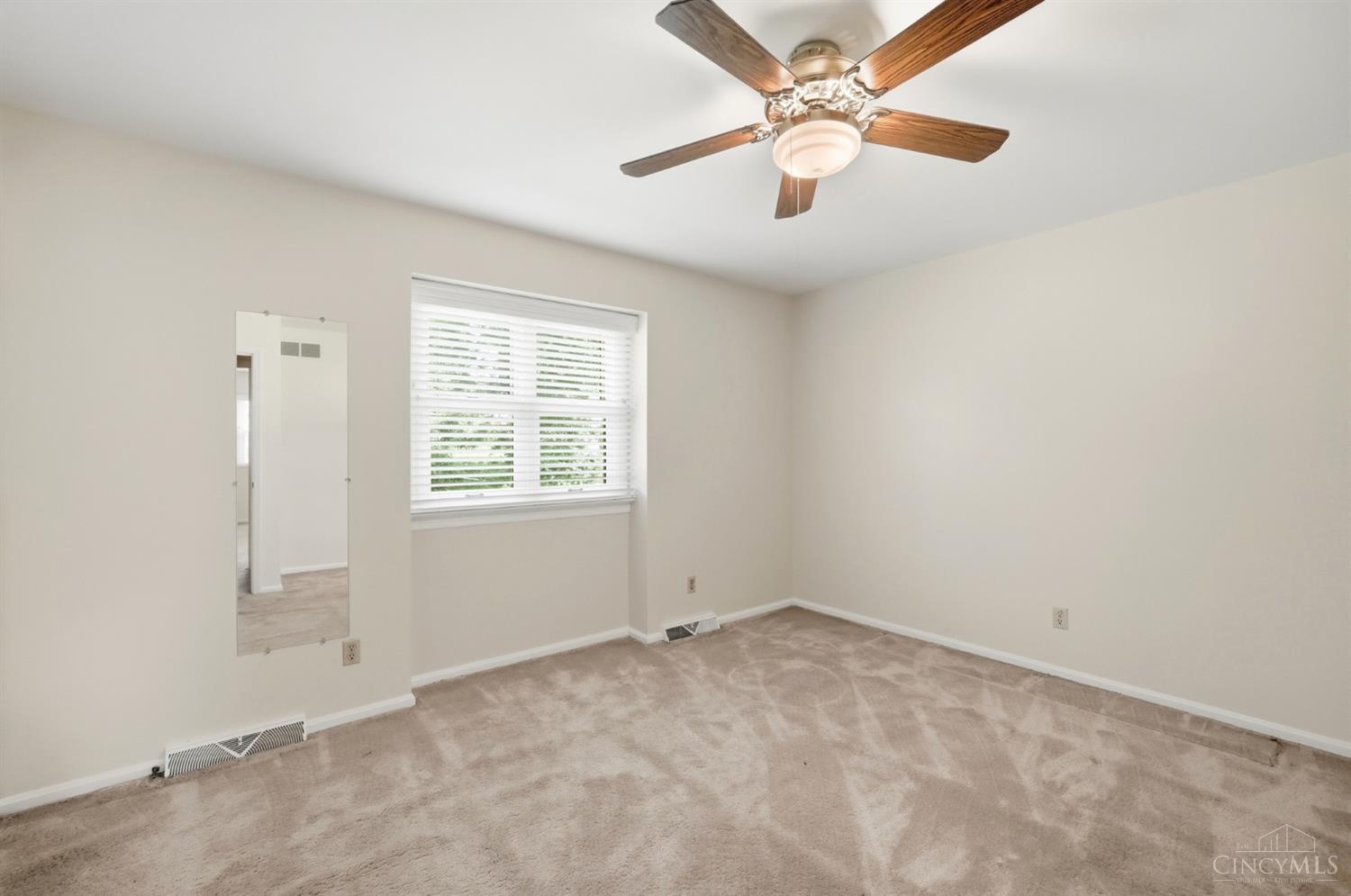 5362 Palisades Drive